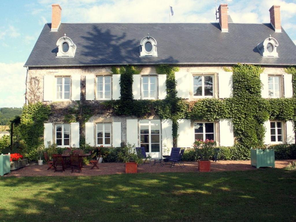 Chambres D'Hotes - Domaine Des Perrieres Crux-la-Ville Exterior photo